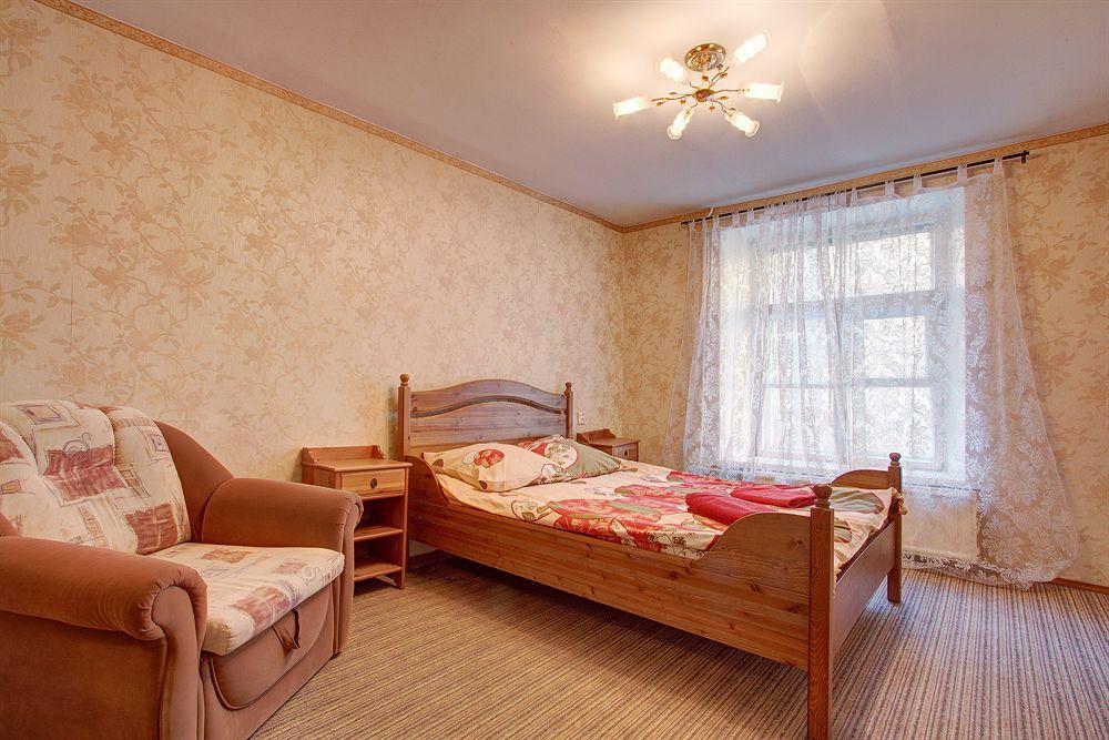 Stn Apartments By The Hermitage Санкт Петербург Екстериор снимка